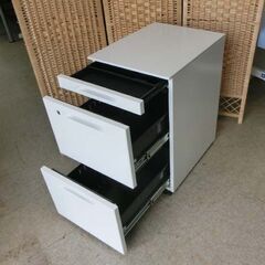 コクヨ サイドワゴン 3段 ホワイト 鍵付き キャスター付き 袖机 キャビネット オフィス家具 KOKUYO 札幌市 西区 西野店の画像