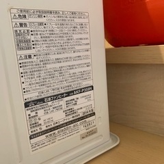 石油ファンヒーター、灯油缶セットの画像