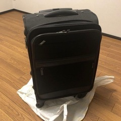 タイムウォーカー　スーツケース