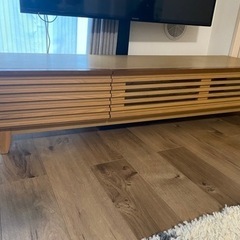 テレビ台の画像