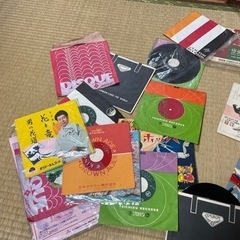 昭和レトロ　レコード等の画像