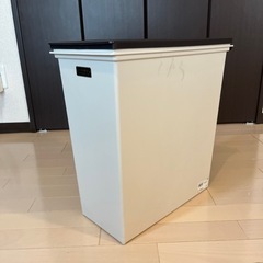 【商談中】ゴミ箱　35L 　蓋付き