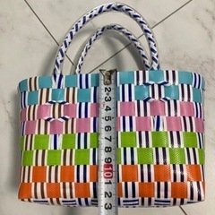 カラフルなバック！！の画像