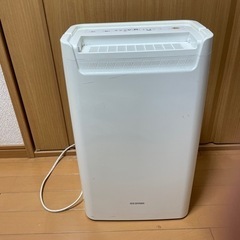 除湿機(アイリスオーヤマ)