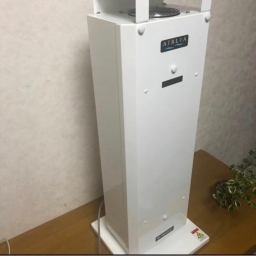 定価　17万円（楽天市場）岩崎電気 FZST15202GL15/16 WHITE 空気循式紫外線清浄機