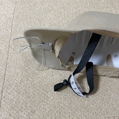 自転車　ヘルメット　ゴーグル付きの画像
