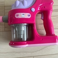子供のおもちゃ　掃除機の画像