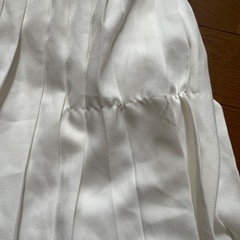 白色スカート　Mサイズの画像