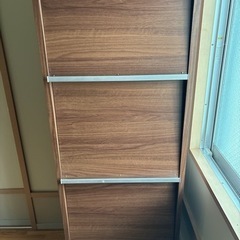 本棚、収納棚　の画像