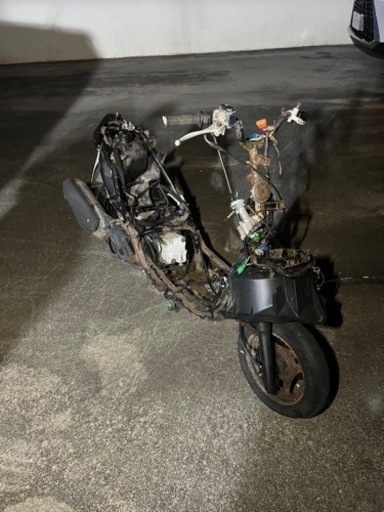 キャンセル待ちになります。V125G