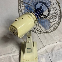 扇風機
の画像