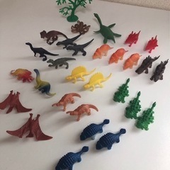 恐竜・海の生き物　２９個セット　フィギュア