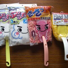 未開封の「ハンディモップ3本」と「ハンディモップのスペア1枚」