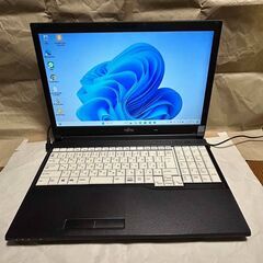 Windows11 東芝　LIFEBOOK　A576／PX　ノー...