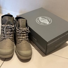PALLADIUM(パラディウム)ハイカットスニーカー
