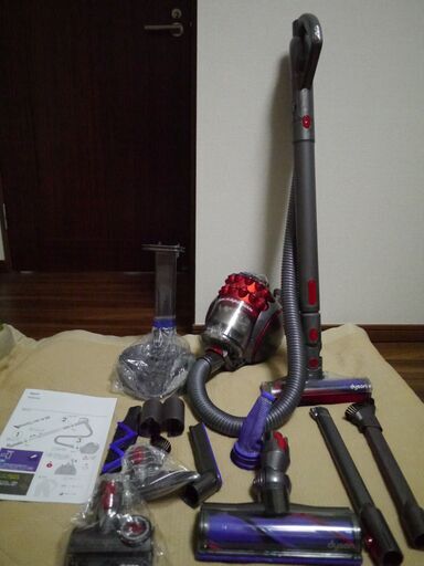 Dyson ダイソン V4 Digital Absolute CY29 電気掃除機 予備フィルター付き