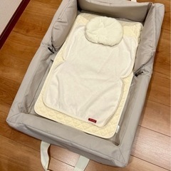 ファルスカ　コンパクトベッド
