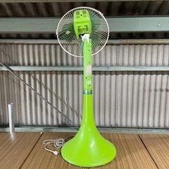 37 レトロ扇風機の画像