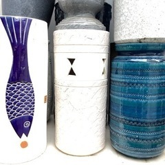 大きめ 壺 傘立て 陶器  ひとつ500円早い者勝ちの画像