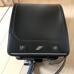 セイバンランドセル(モデルロイヤル黒×赤)の画像