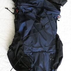 8/21のみ【値下げ・2024年8月6日公式オンラインで購入】山と道 mini 新色ネイビー サイズはMの画像