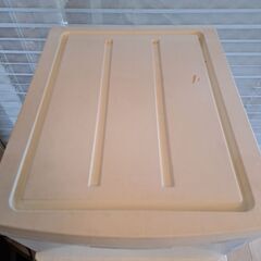プラスチック収納の画像