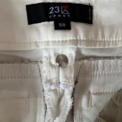 白パンツ✨23区の画像