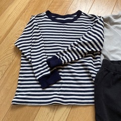UNIQLO   子供用　パジャマ　120の画像