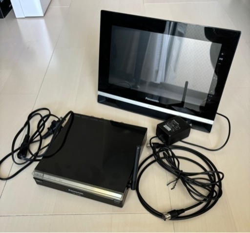 パナソニック ネットワークディスプレイ HDDレコーダー UN-JL10T1