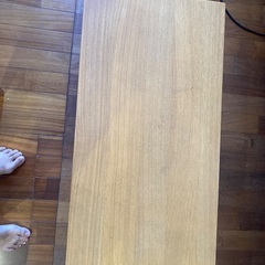 無印良品　タモ材のローテーブル　しっかりしてます
