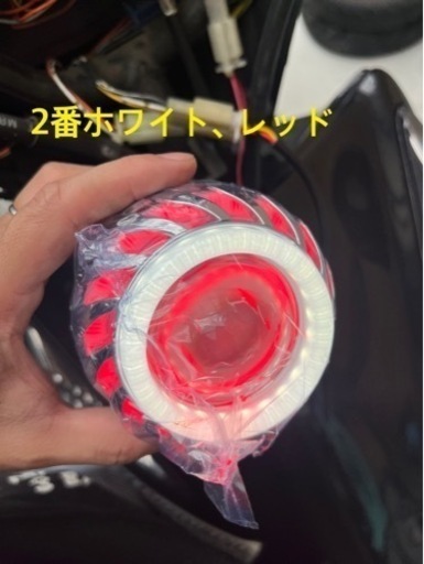 アドレスv125S 白赤イカリングヘッドライト！完全取り付け