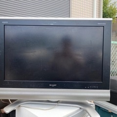 液晶テレビ