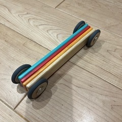 知育玩具、磁石積み木
の画像