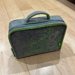 知育玩具、磁石積み木
の画像