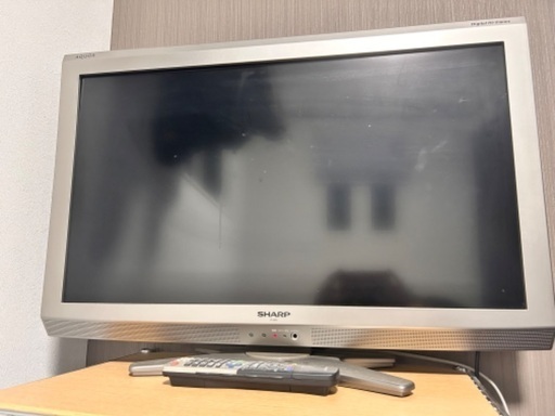SHARP 32インチ　テレビ