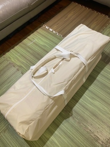 アップリカ　ココネルエアー　ベビーベッド