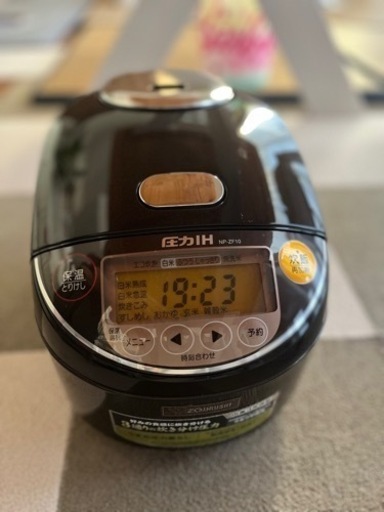 中古:象印5.5合炊き炊飯ジャー