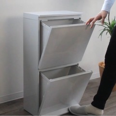 ニトリ  ゴミ箱40L すっきり収まる薄型ワイドペダルペールの画像