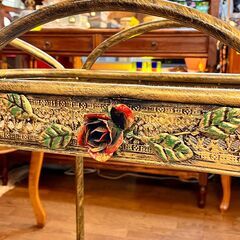 アイアン アンティークワゴン 薔薇 2段 メッシュバスケット ガーデニングラック ★買取帝国 志木店の画像