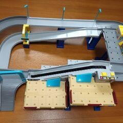 トミカの高速道路の画像