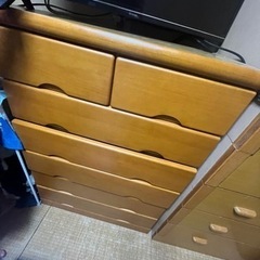 収納家具　木製タンスの画像