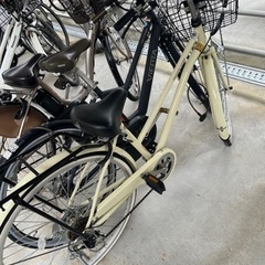 26インチ　自転車　オフホワイト　美品