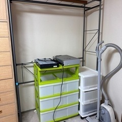 スチールラック、衣装ケース