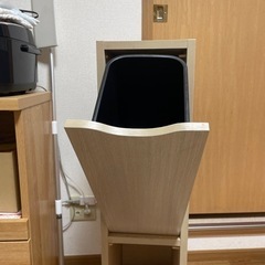 縦型ゴミ箱の画像