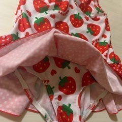 🍓いちご120cm 水着子供水着の画像
