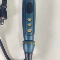 (手渡し) 新品 未使用 カール アイロン 32mm ヘアアイロン コテ 海外対応 の画像