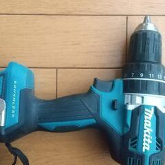 本日限り値下げ‼️マキタ充電ドライバードリルの画像