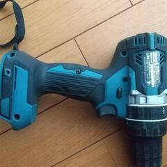 本日限り値下げ‼️マキタ充電ドライバードリルの画像