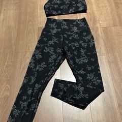 ヨガウェア セットアップの画像
