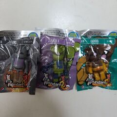 ガンダム　ペプシ　ベアブリックの画像